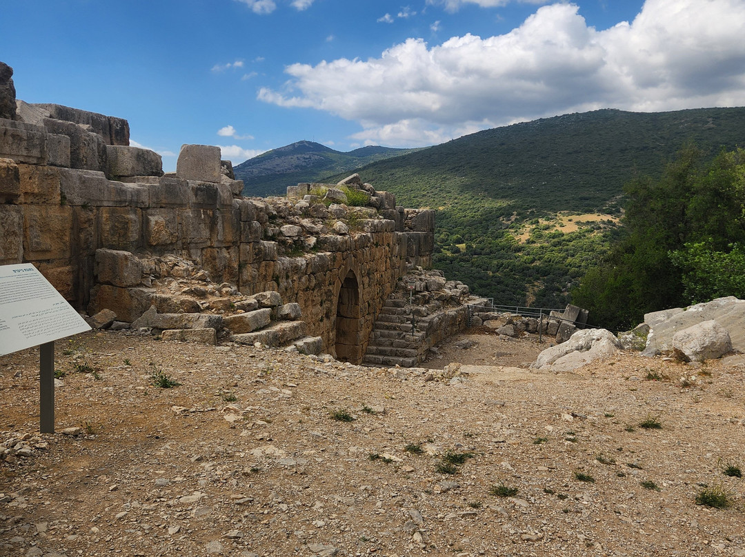 Nimrod Fortress National Park-戈兰高地必去景点