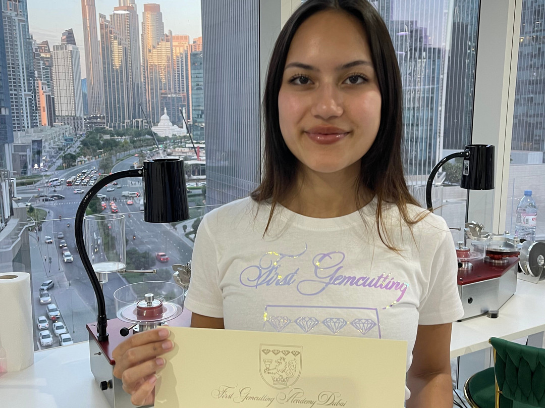 First Gemcutting Academy Dubai-迪拜必去景点