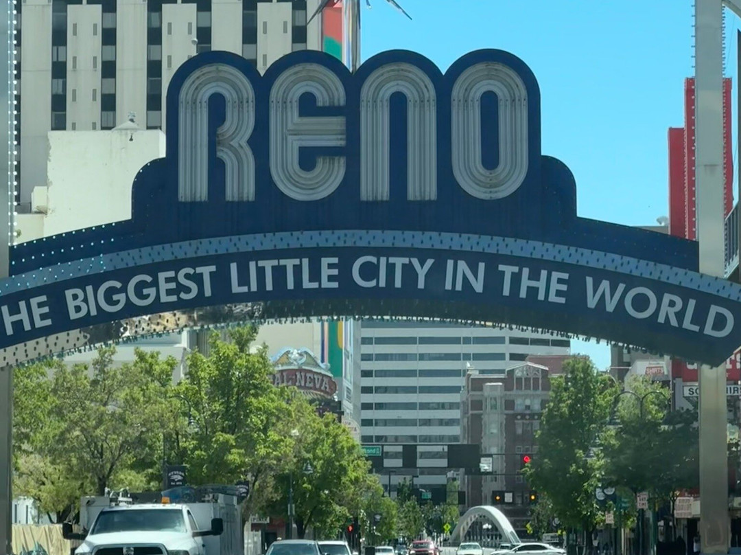 Reno Arch-里诺必去景点