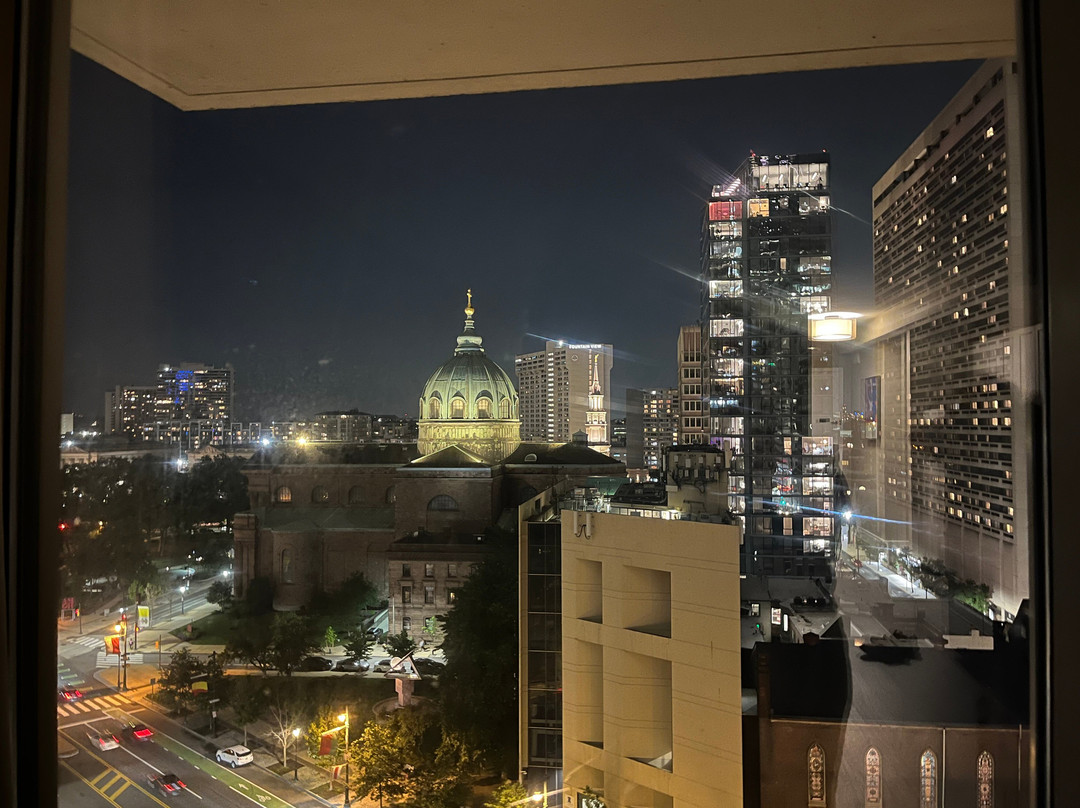 温莎套房酒店主图