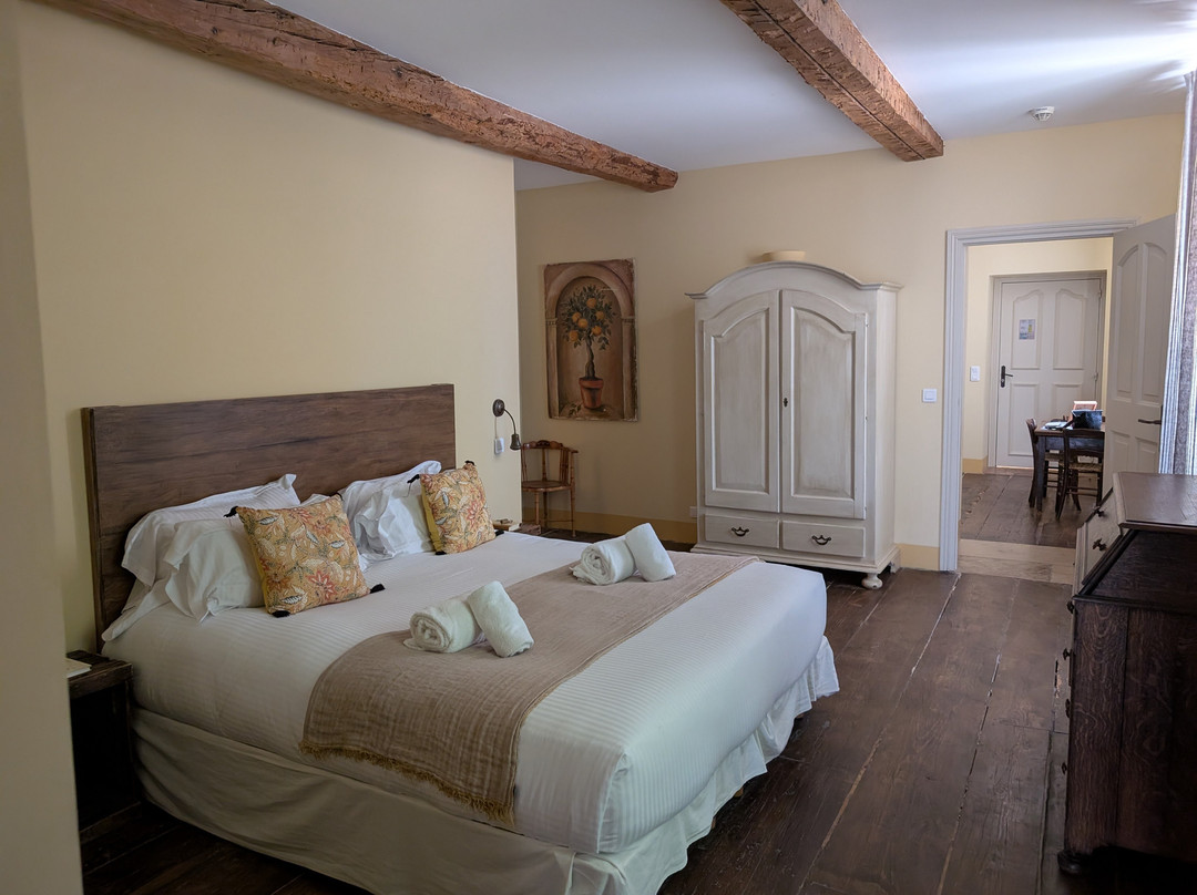 Chateau Saint Roux-Le Cannet-des-Maures必去景点