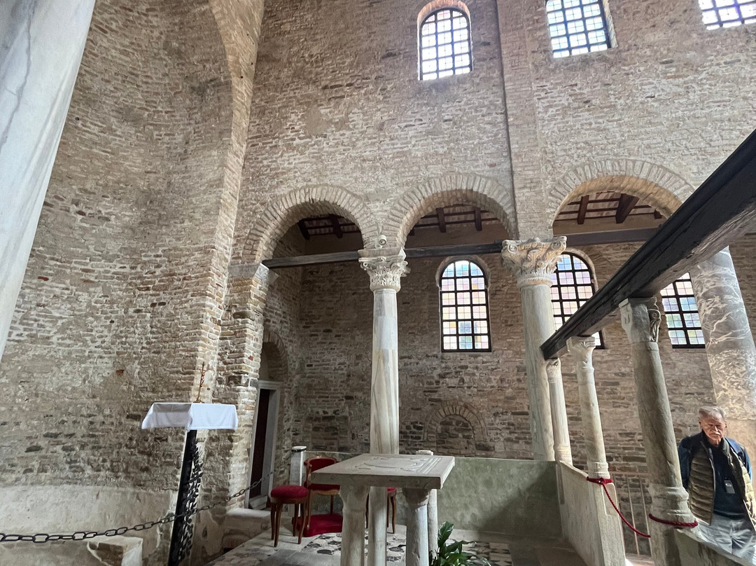 Chiesa Di Santa Maria Delle Grazie-格拉多必去景点