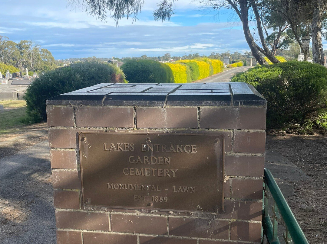 Lakes Entrance Cemetery-莱克斯恩特伦斯必去景点