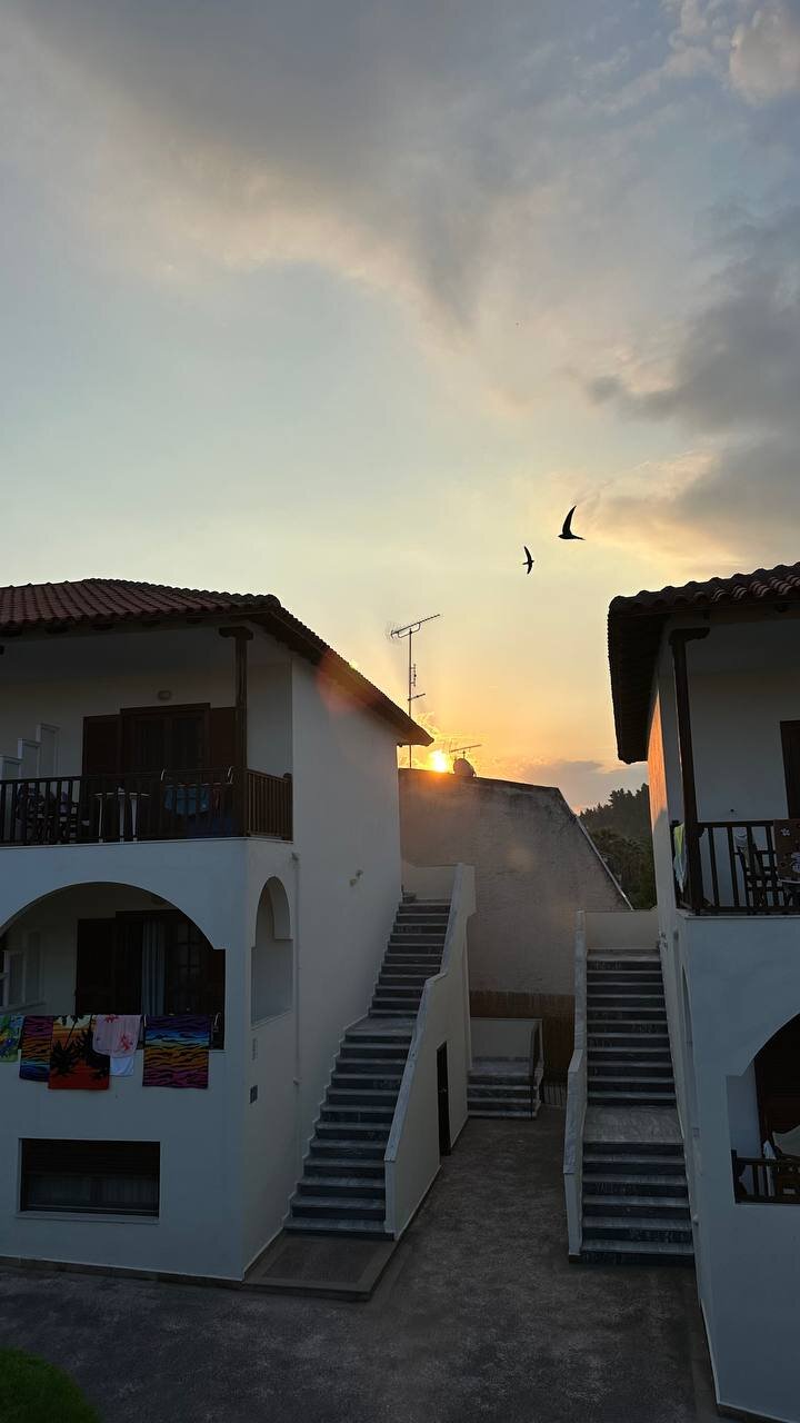 Xenios Possidi Paradise Hotel-官方