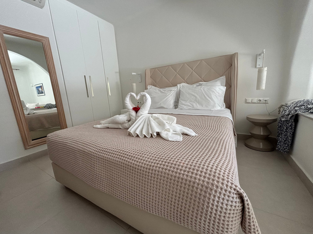 圣托米玛拉假日酒店主图