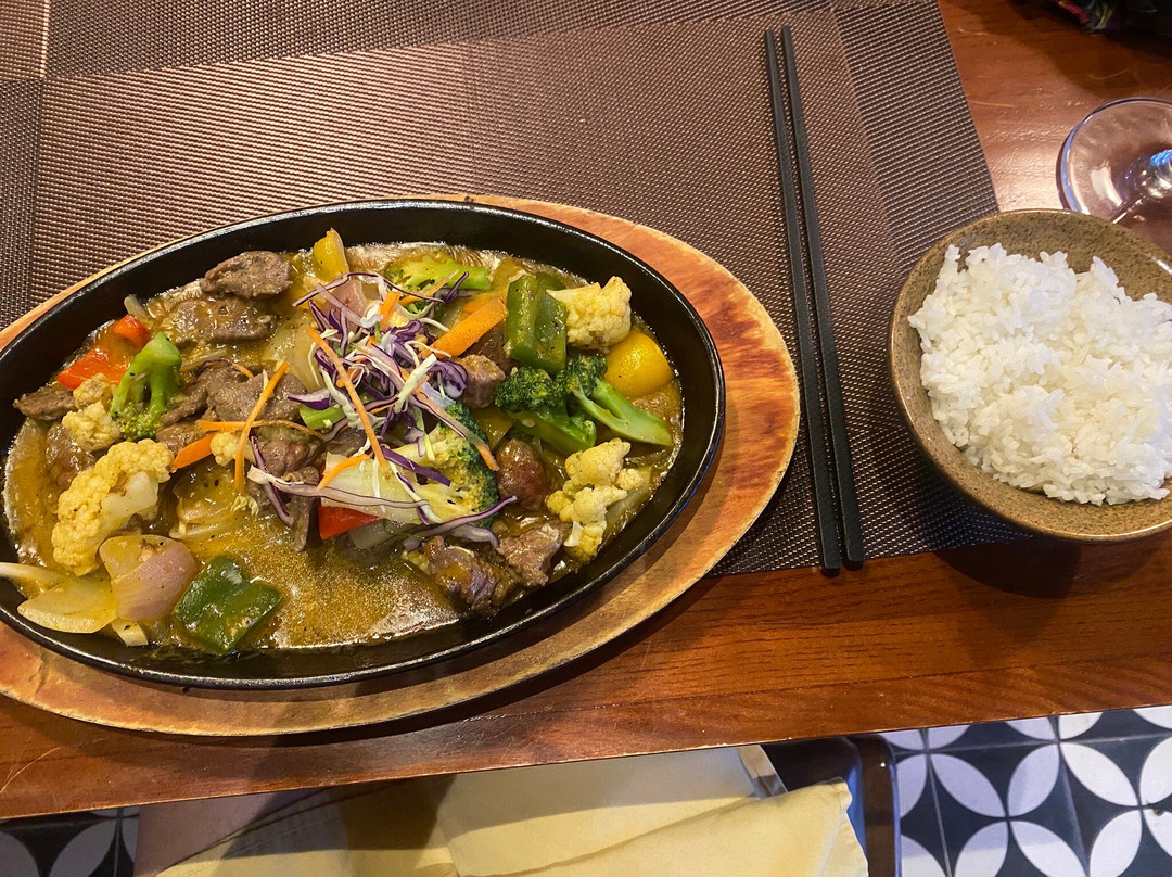 Hanoi Fusion Pub & Restaurant