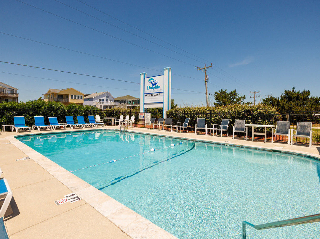 Dolphin Oceanfront Motel主图