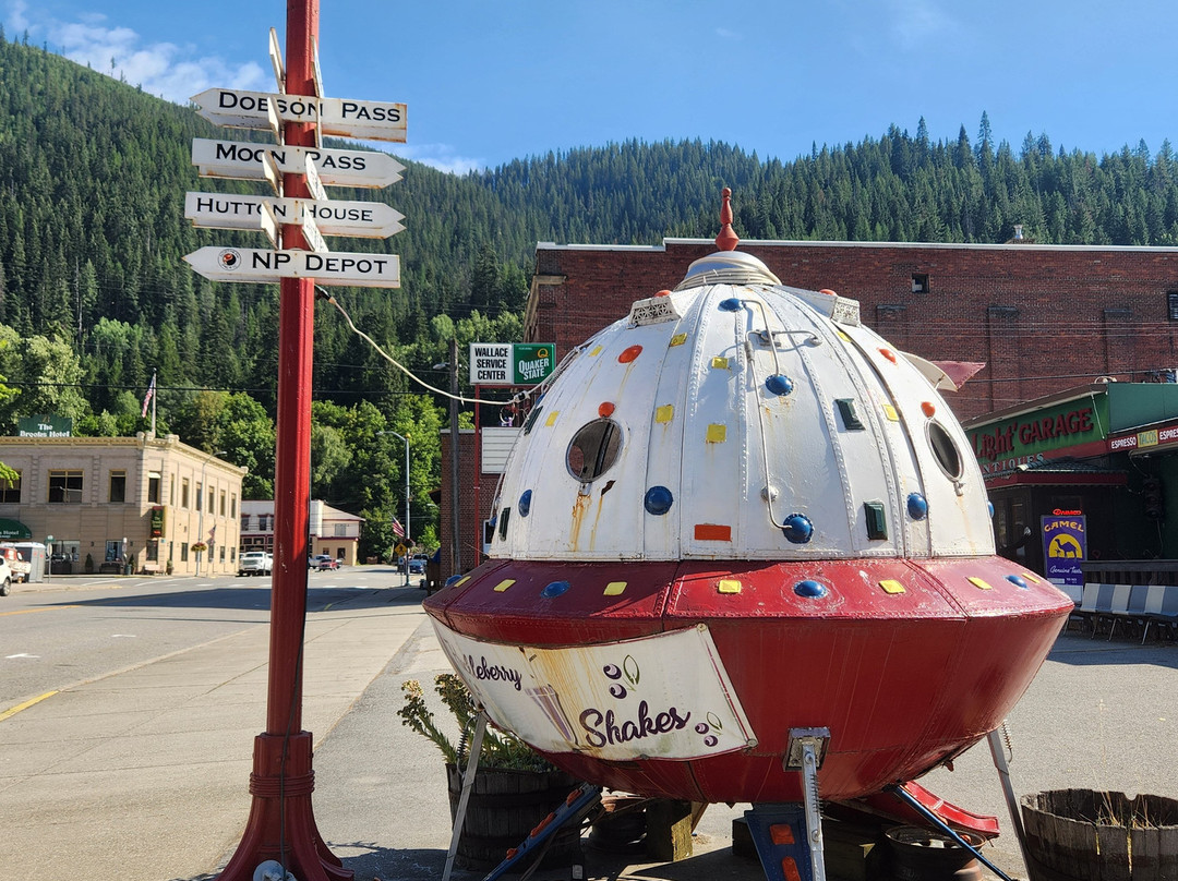 Center of the Universe Manhole-Wallace必去景点