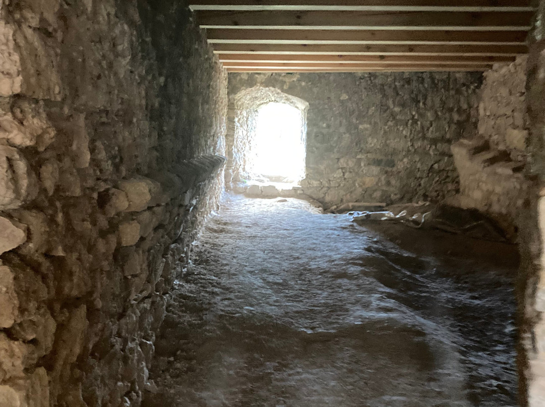 Lednica Castle-Lednica必去景点