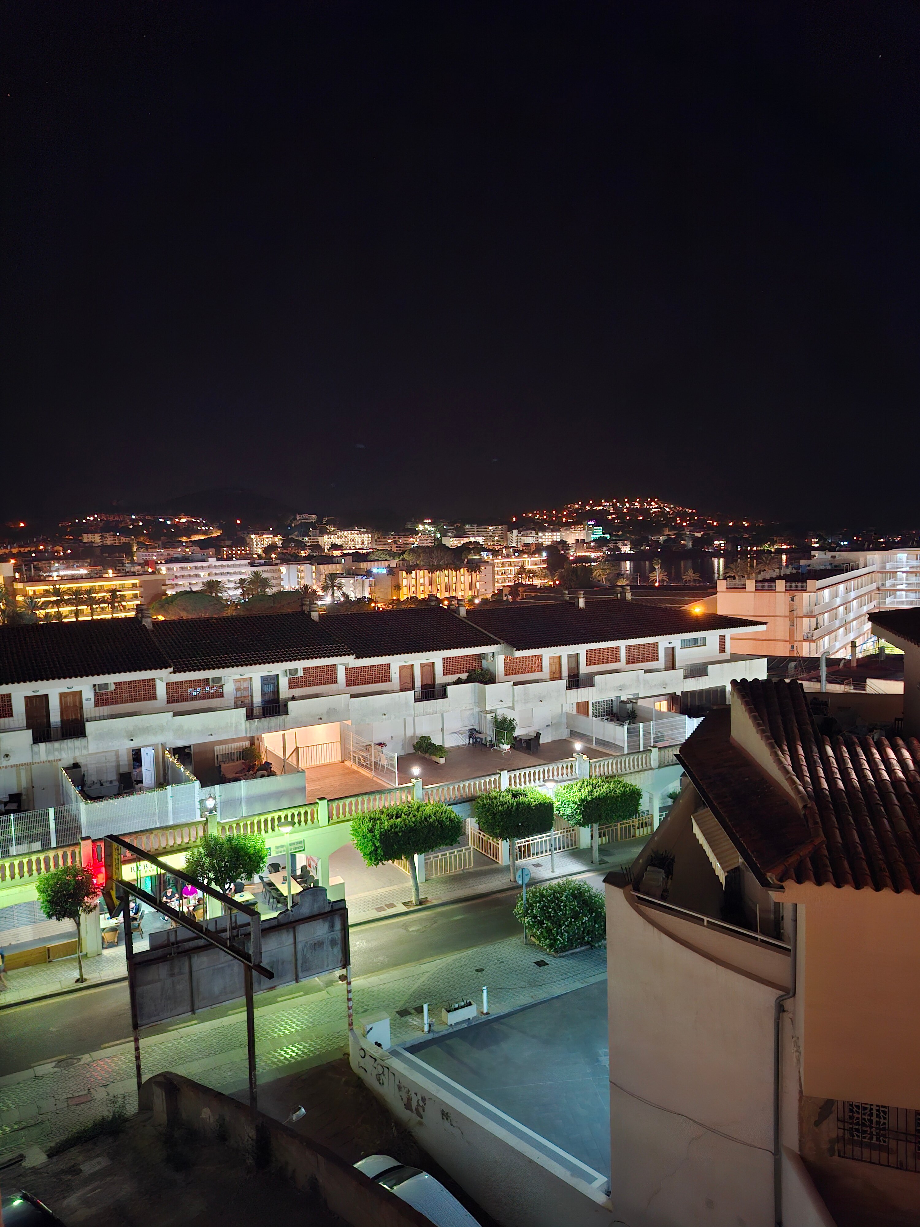 Holiday Park Apartments-官方