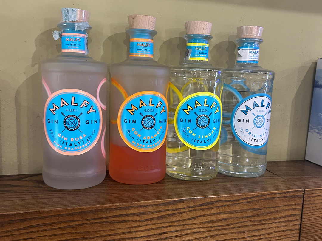 Cafe Noir-Tortoli必去景点