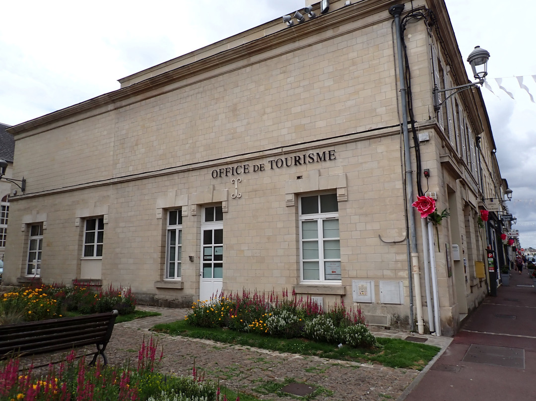 Chantilly Office de Tourisme-尚蒂伊必去景点
