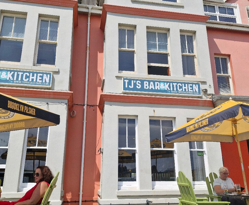 Tommy Jacks Beach Apartments主图