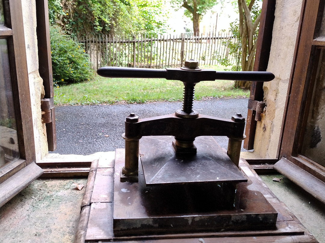 Moulin de la Rouzique-Couze-et-Saint-Front必去景点