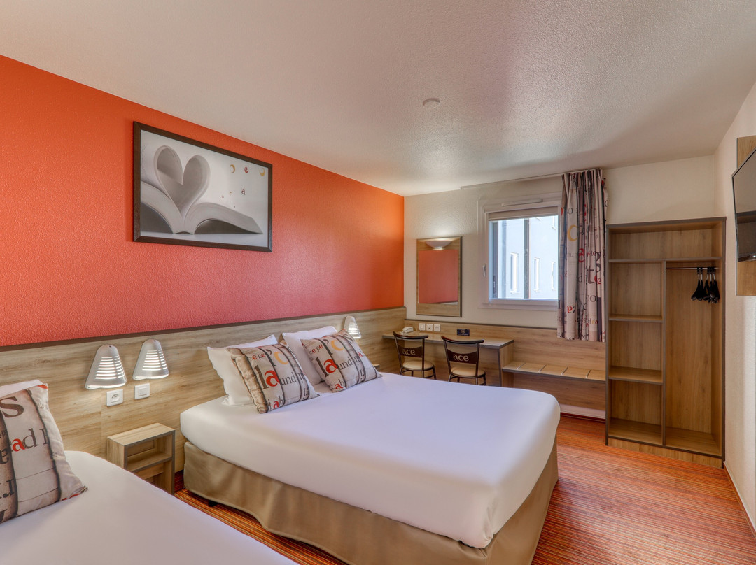 Ace Hotel Clermont-Ferrand La Pardieu主图