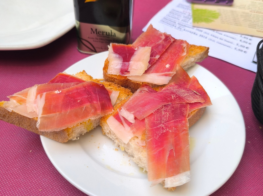 La Bodega de Serapio-阿尔瓦塞特必去景点