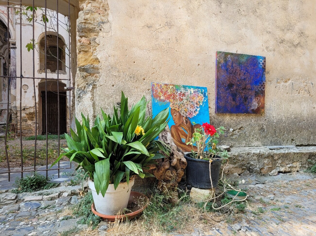 Old Bussana (Bussana Vecchia)-圣雷莫必去景点