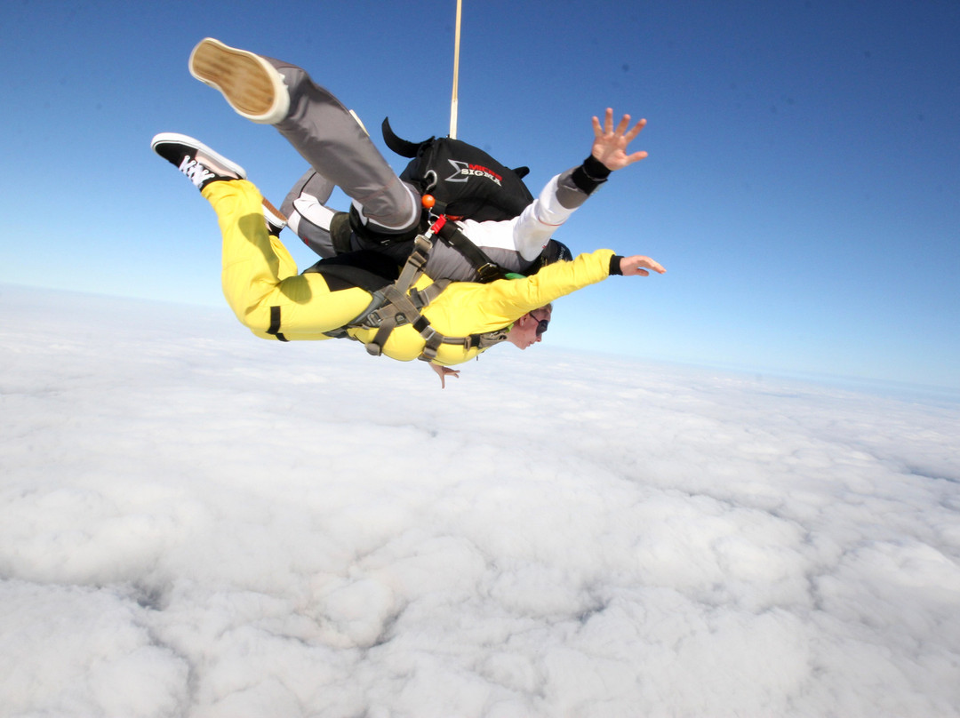 Skydive Cerfontaine-Cerfontaine必去景点