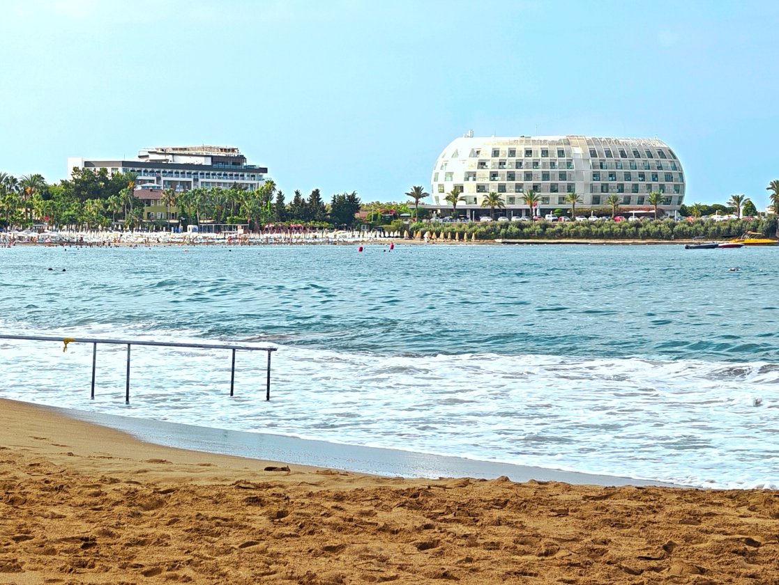 Hotel Antik-泳池