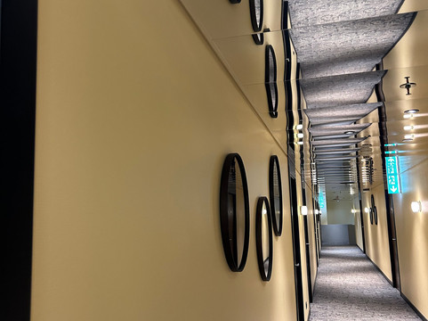 维多利亚大酒店主图