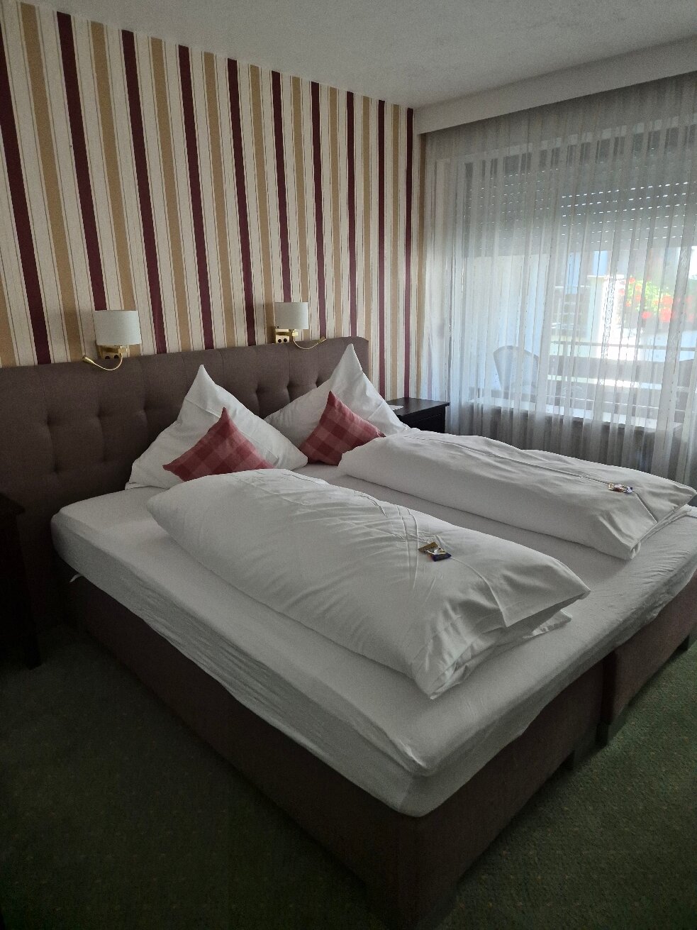 苏根拜德酒店-官方