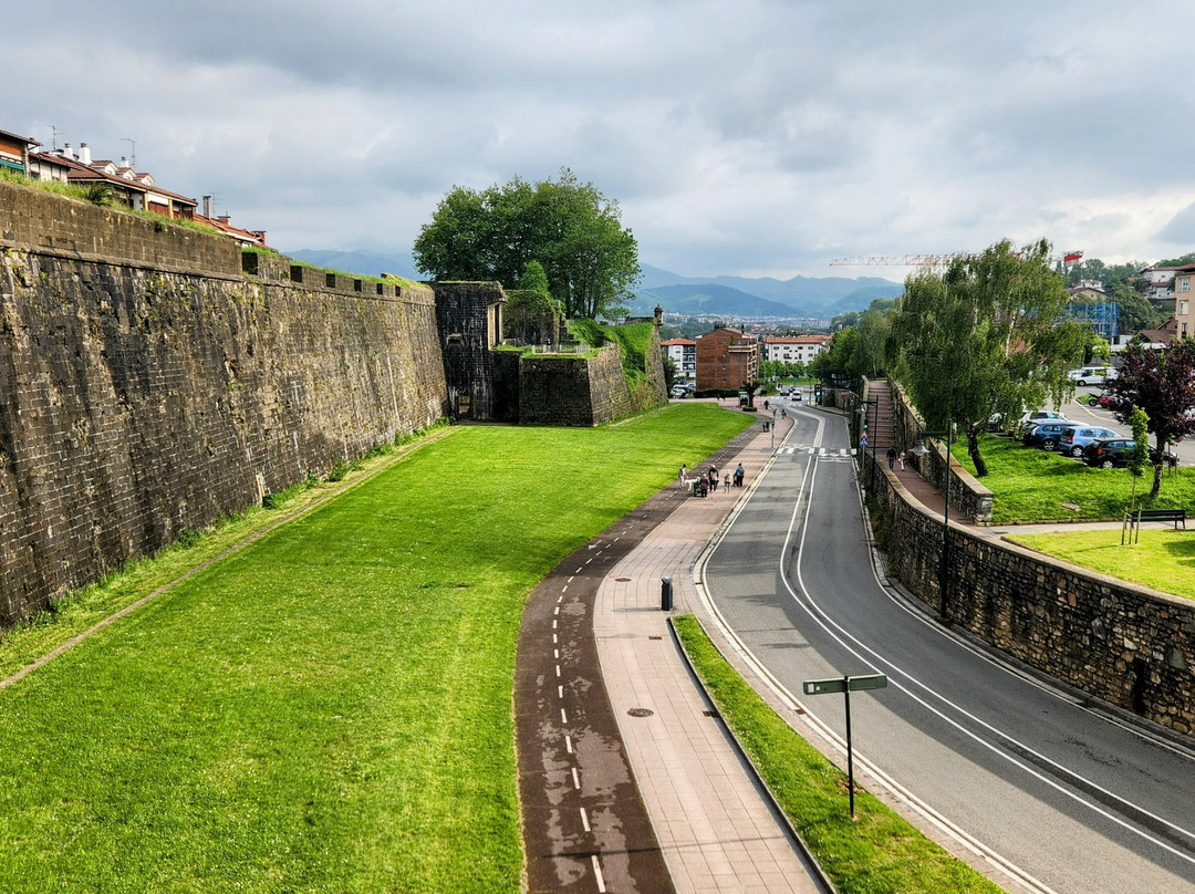 Muralla de Hondarribia-富恩特拉比亚必去景点