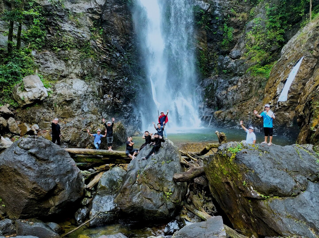 Thác Mờ Nanh - Quảng Ngãi-Quang Ngai必去景点