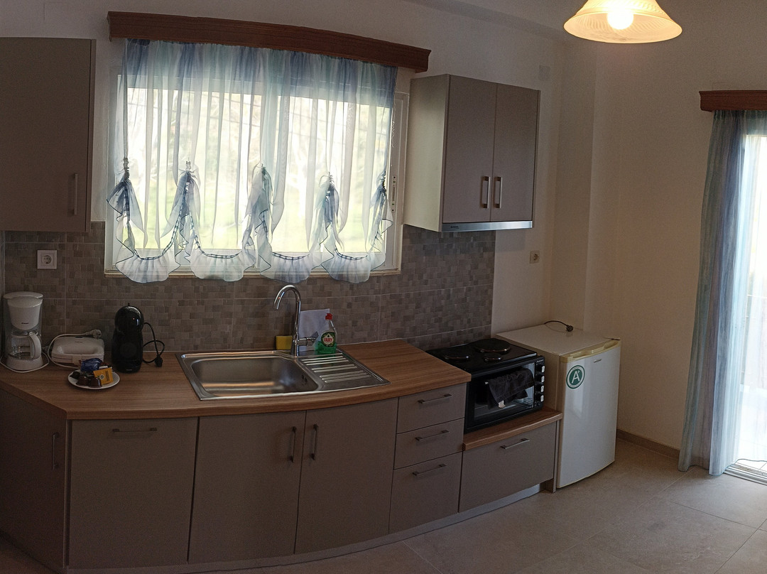 Philoxenia Apartments主图