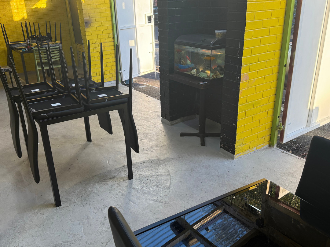 Yardstyle Jerk Centre