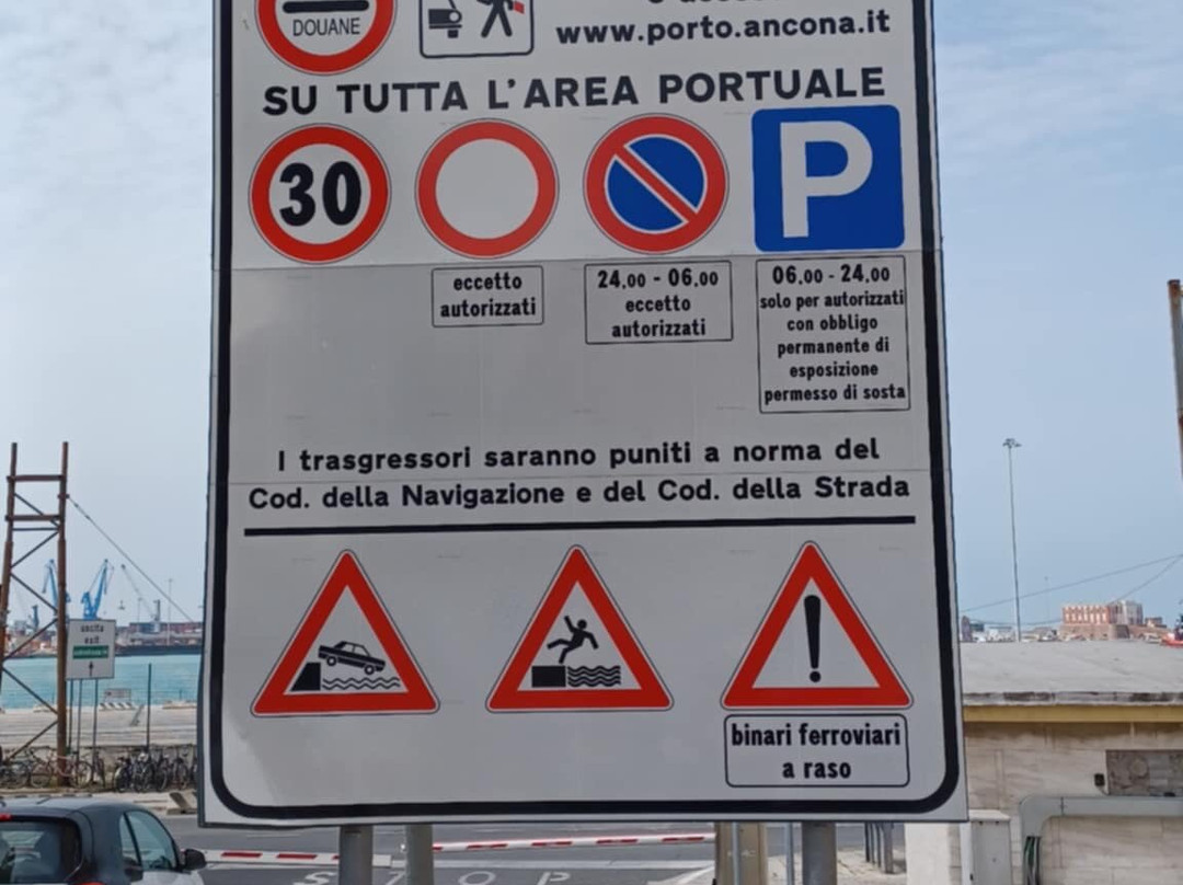Porto di Ancona-安科纳必去景点