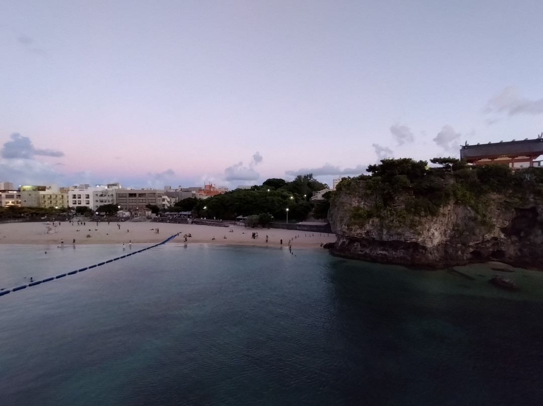波之上海滩-那霸市必去景点