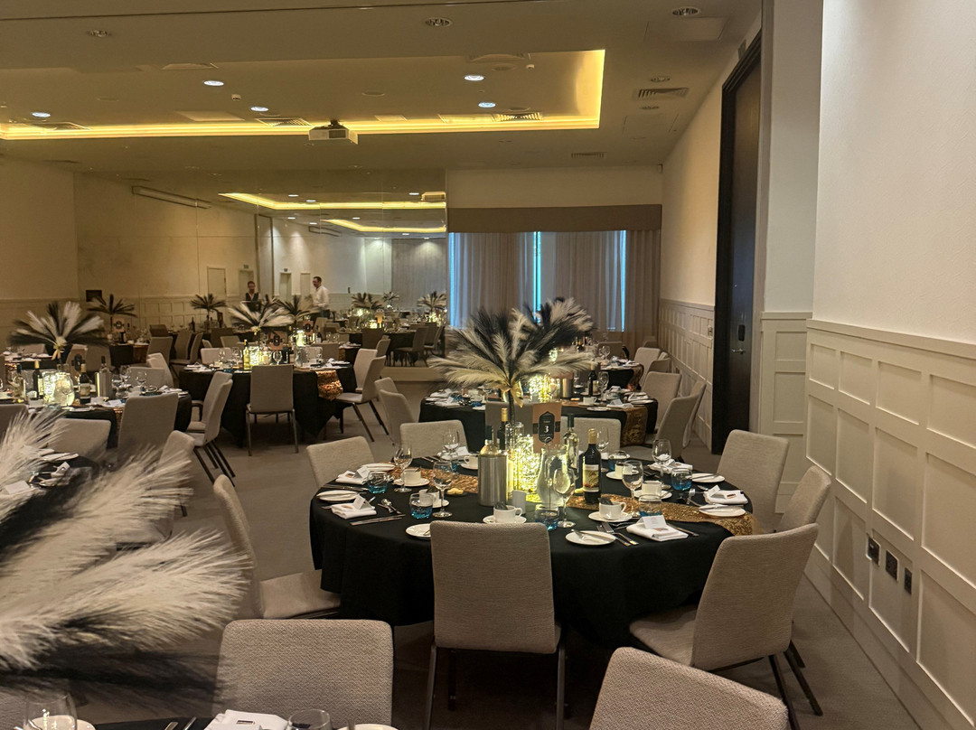 丽笙布鲁爱德华七世时代吉尔福德酒店主图