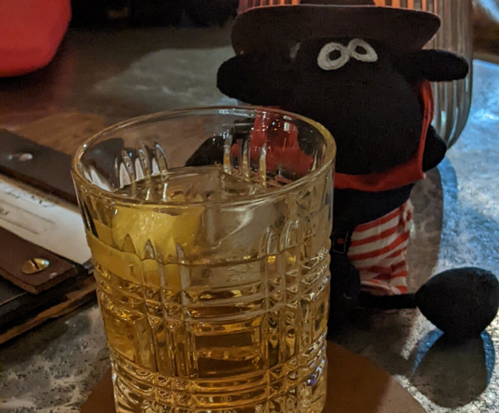 The Salamanca Whiskey Bar-霍巴特必去景点