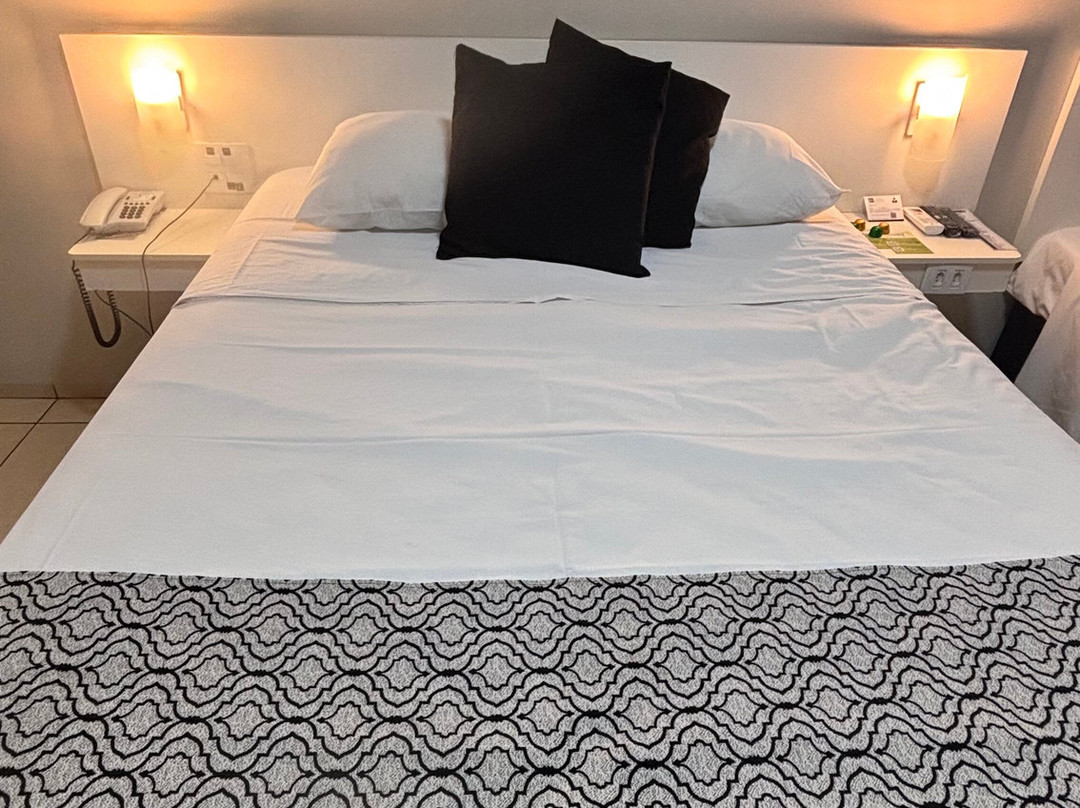 Hotel Pousada Ourinhos主图