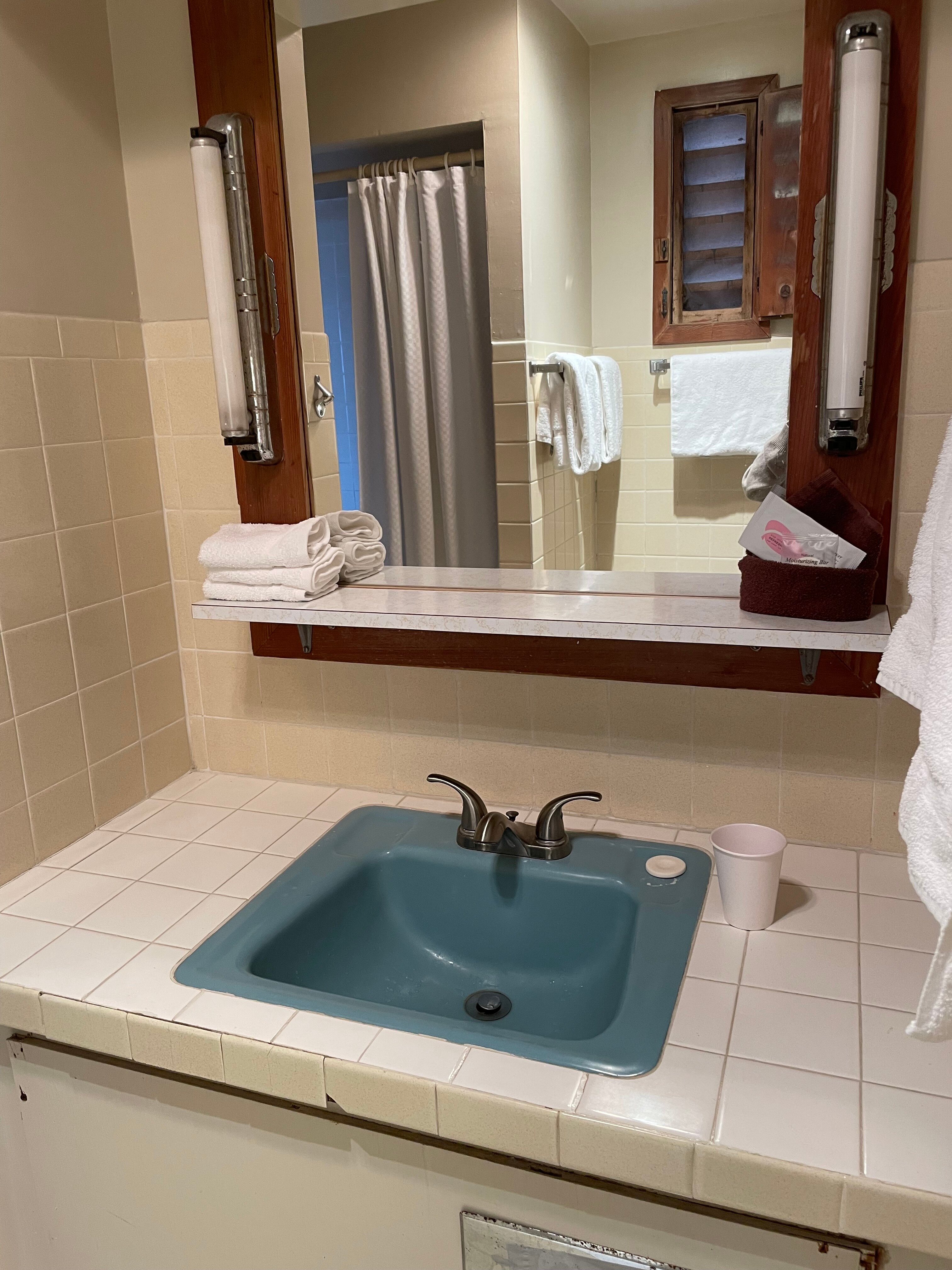 日落海滨旅馆-官方