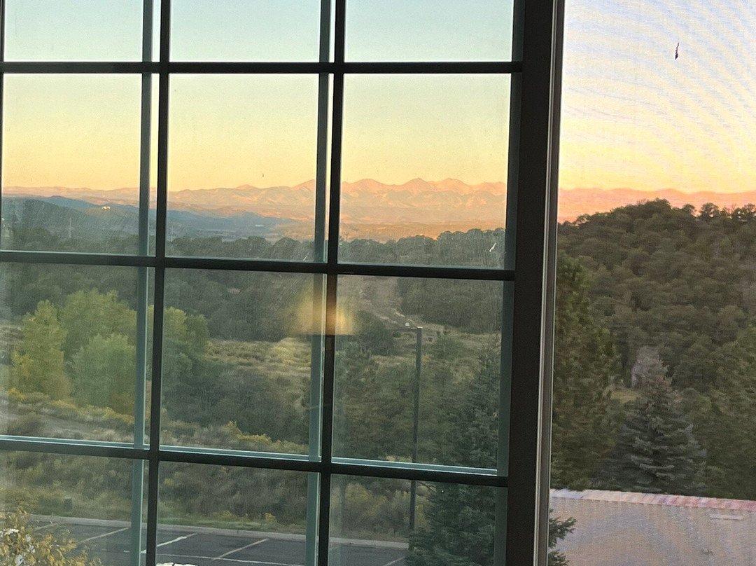 La Quinta Inn & Suites by Wyndham Trinidad主图