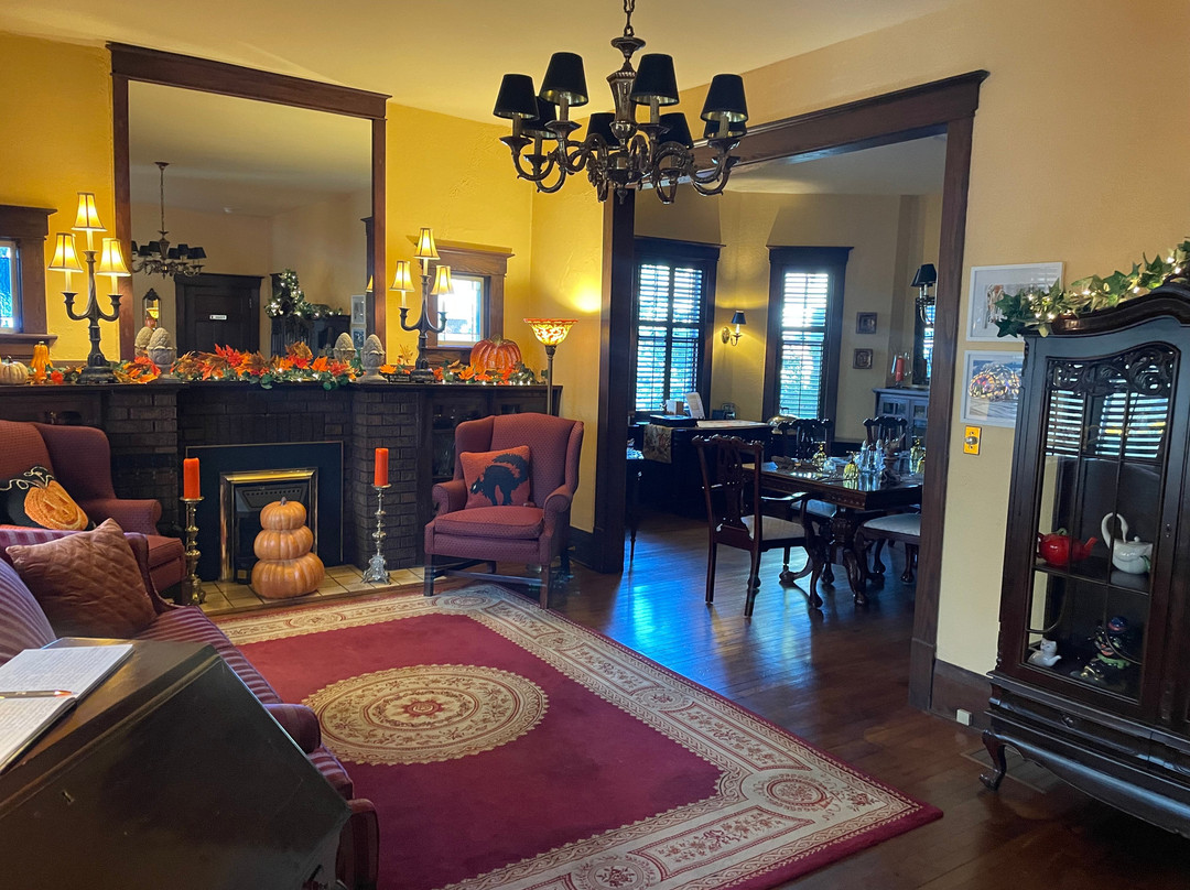 Talwood Manor Bed and Breakfast主图