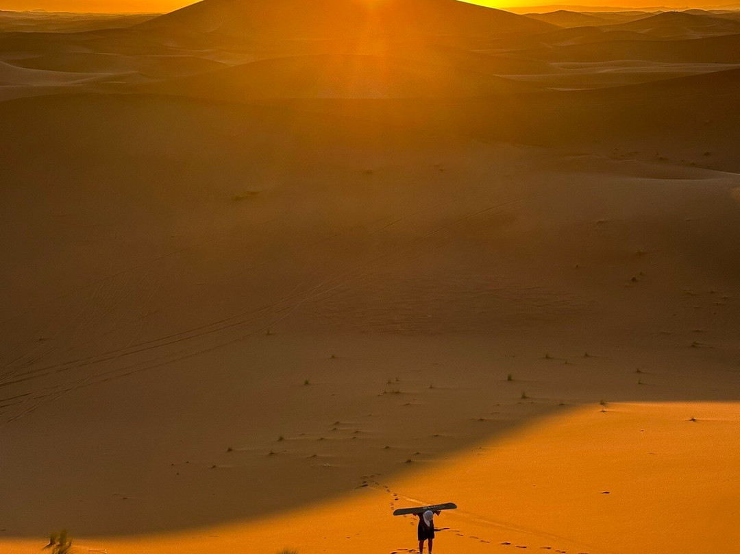 Desert Candles-迈哈米德必去景点