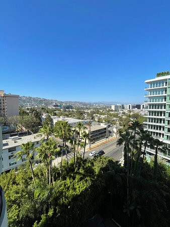 洛杉矶比佛利山庄四季酒店主图