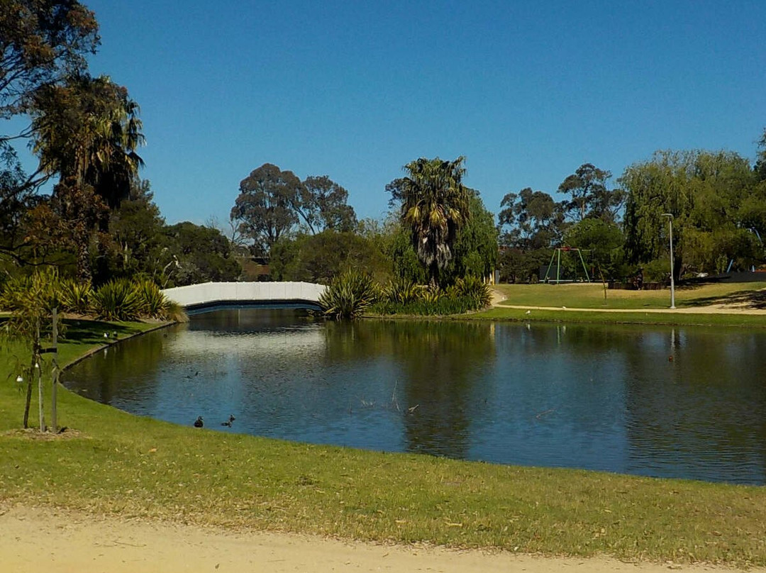 Mentone Racecourse reserve-Mentone必去景点