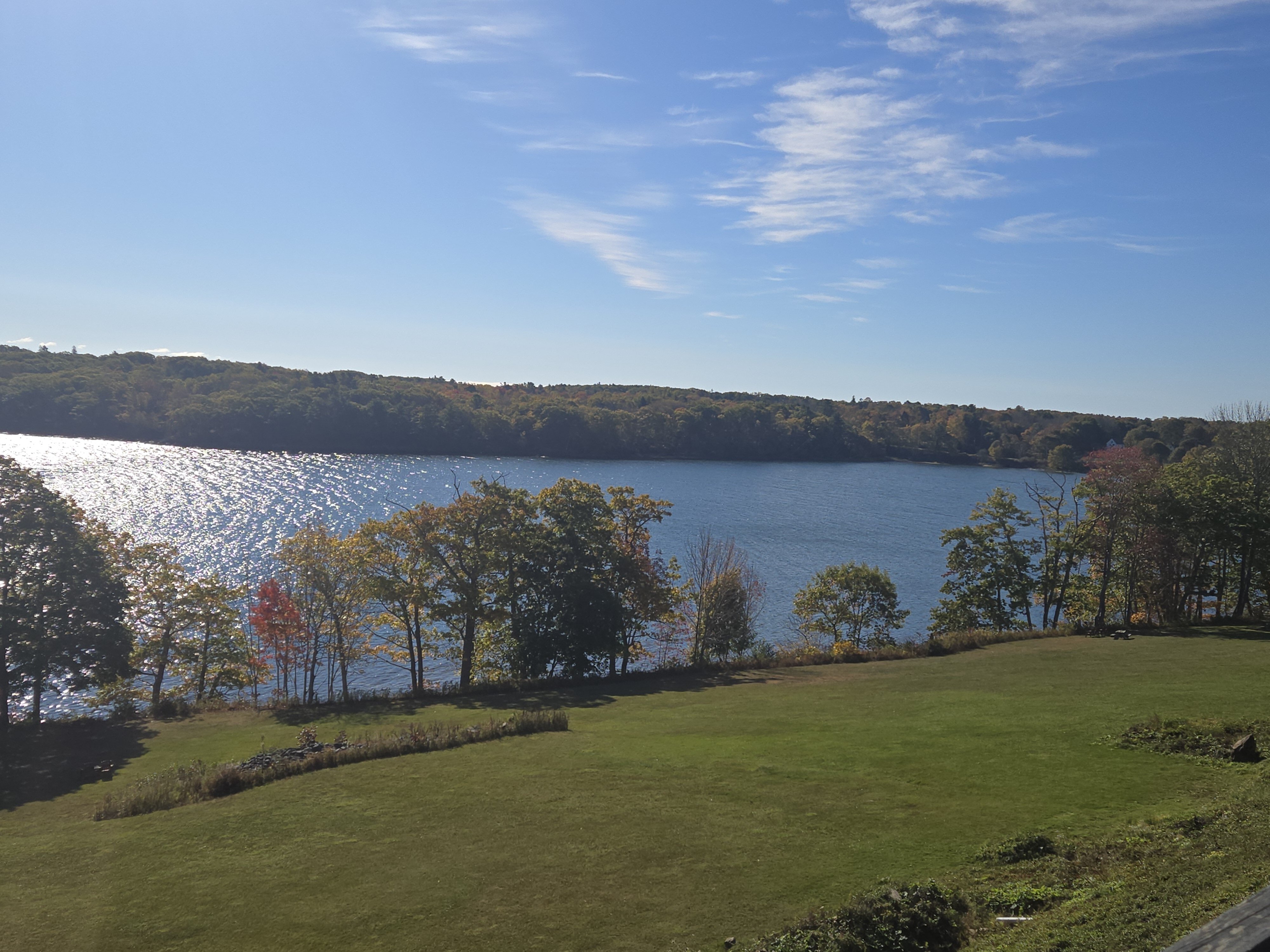 Ledges By The Bay-官方