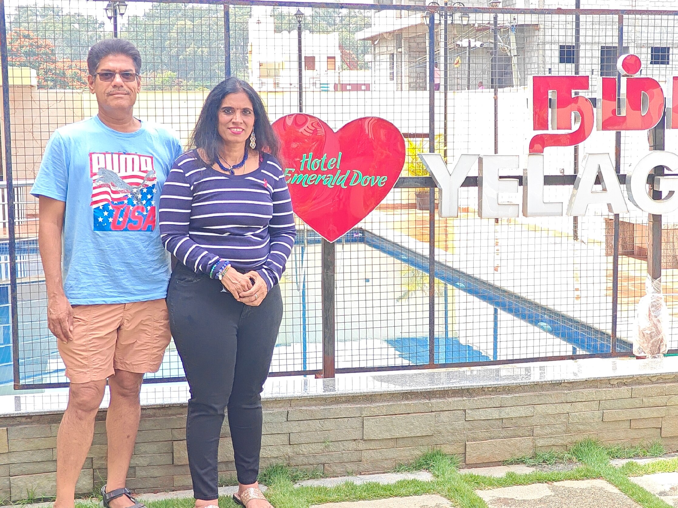 Treebo Premium Emerald Dove-官方