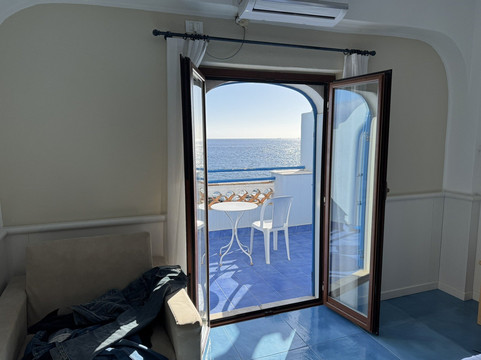 Arathena Rocks Hotel主图