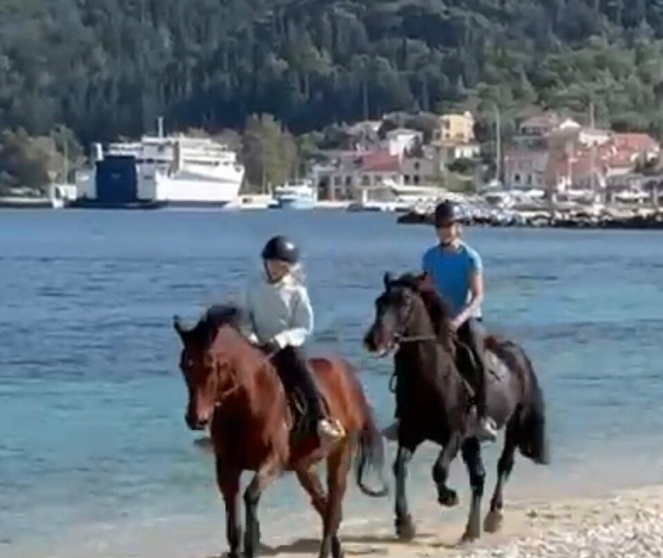 Kefalonia's Horse Riding Stable-萨米必去景点