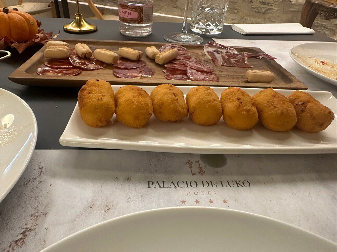 Hotel Palacio De Luko