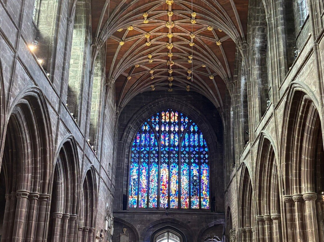 快捷假日切斯特赛马场酒店主图