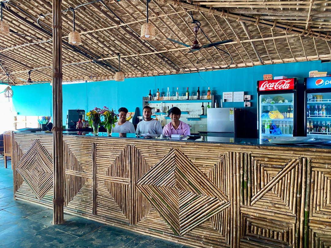 Chill Out Restaurant, Bar & Rooms (jasmine)