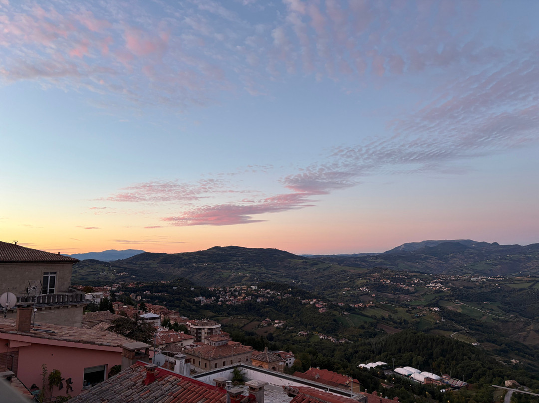 拉格罗塔酒店主图