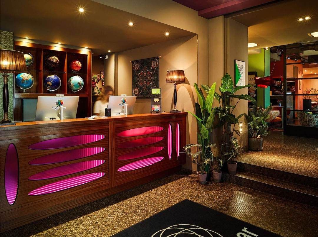 法兰克福酒店住宿-25小时高盛酒店