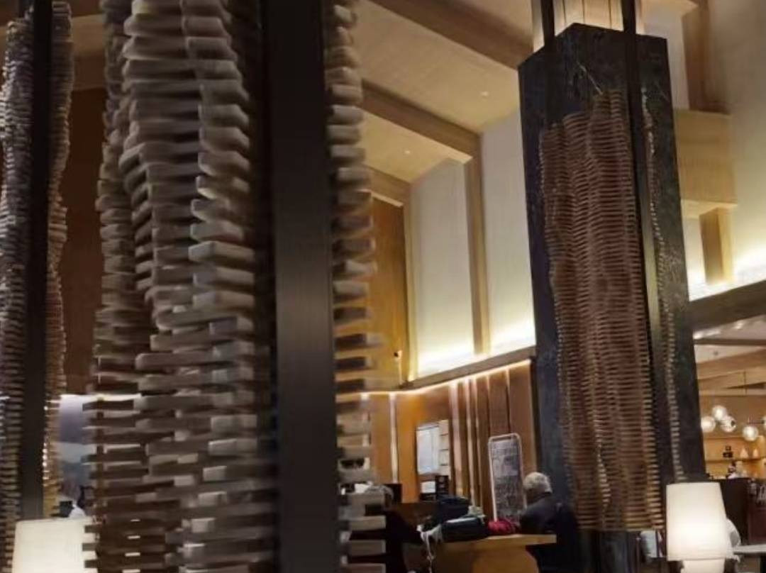 长白山希尔顿逸林温泉酒店主图